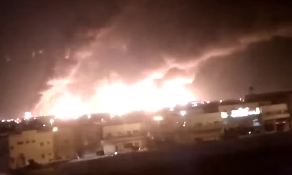 Σαουδική Αραβία: Οι εγκαταστάσεις της Saudi Aramco βομβαρδίστηκαν από πυραύλους των Houthi